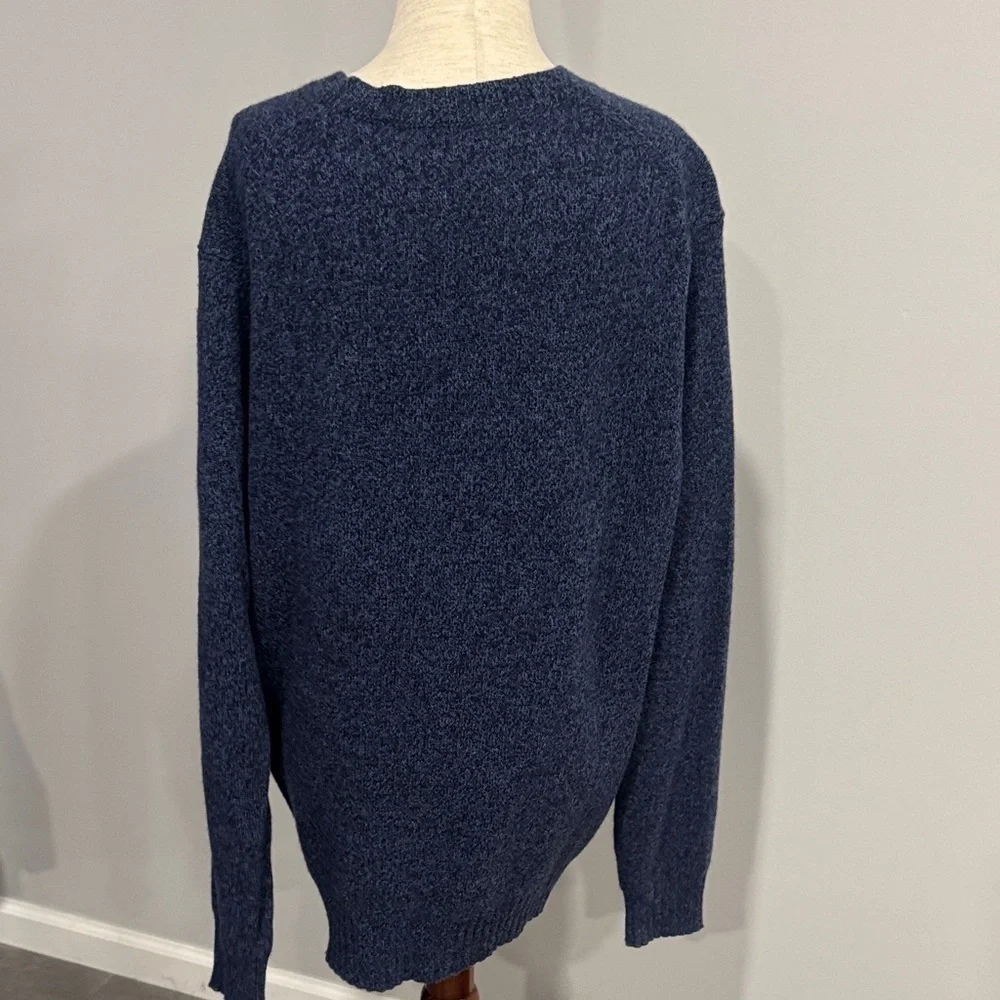 Banana Republic Men's Navy Blue V Neck Sweater Large